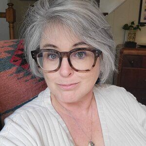 Meet your Posher, Patricia